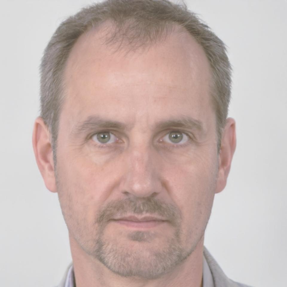 Vedoucí analytik Radoslav Tomeček